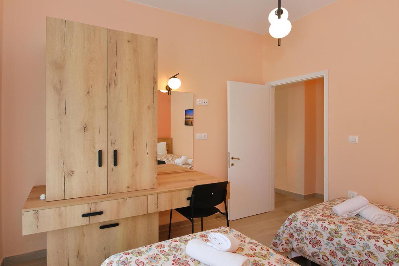 Agapitos Apartments Нікіті Екстер'єр фото